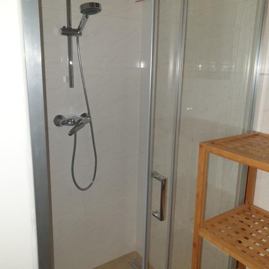 Weisses Appartement Вена Экстерьер фото
